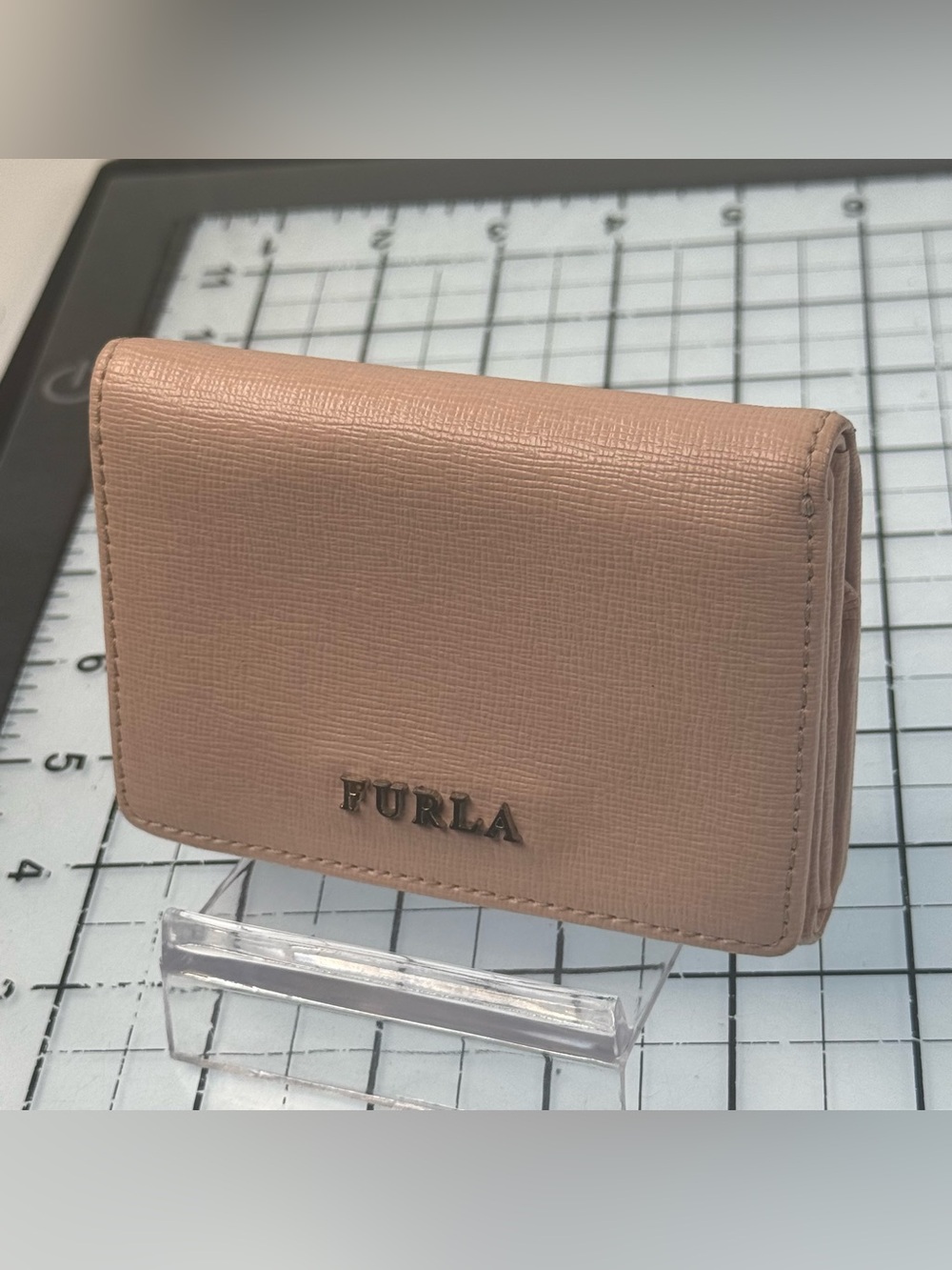 Furla Saffiano Leather trifold Card Wallet in Dusty Rose pink. Beige interior.